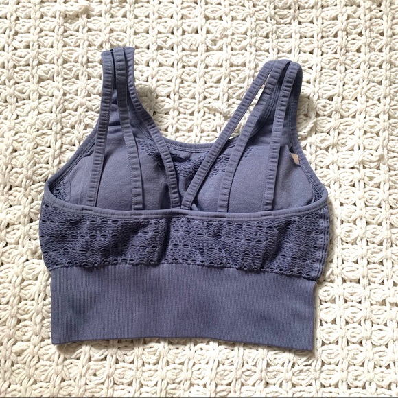 Gymshark seamless crop top - Picture 3 of 4